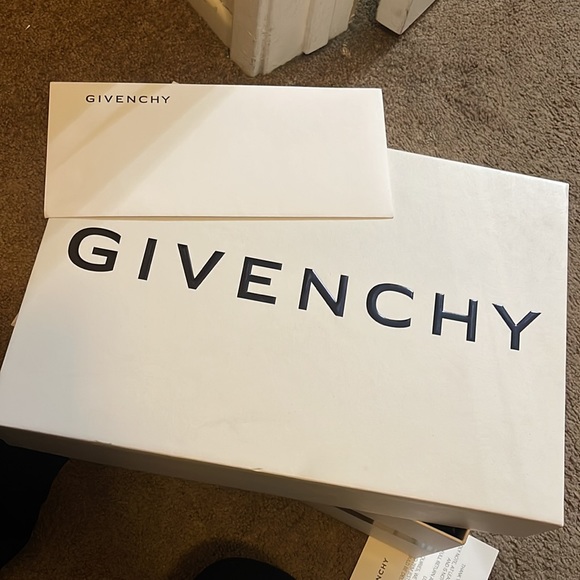 Worn once Givenchy shoe authentic - Picture 5 of 6